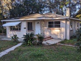 6700 SE 110th St in Belleview, FL - Building Photo