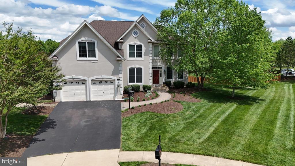 15723 Ryder Ct in Haymarket, VA - Building Photo