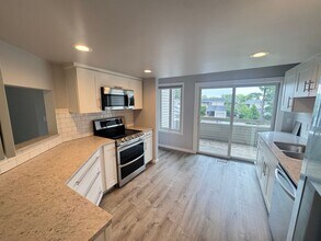 6225 Acropolis Dr SE-Unit -6225 Acropolis Dr in Grand Rapids, MI - Building Photo - Building Photo