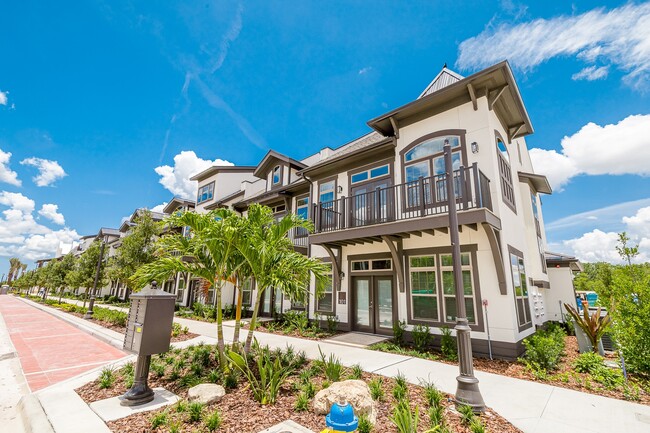 Waterside Place Townhomes in Sarasota, FL - Building Photo - Building Photo