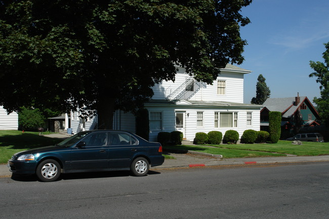 1307 W 8th Ave in Spokane, WA - Foto de edificio - Building Photo