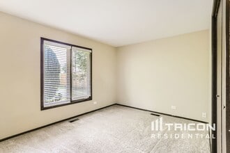 177 Circle Ave in Bloomingdale, IL - Building Photo - Building Photo