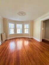 69 Van Reypen St in Jersey City, NJ - Building Photo - Building Photo
