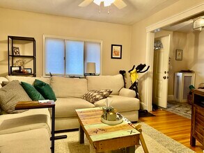 68 Willis Ave in Medford, MA - Building Photo - Building Photo