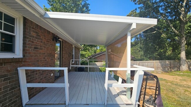 112 Forest Meadows Dr