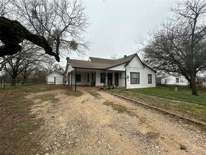 513 E Elm St in Dublin, TX - Building Photo - Building Photo