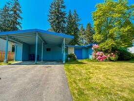 30827 21st Ave SW in Federal Way, WA - Building Photo