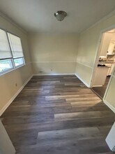 293 Shelton Woods Ct in Stone Mountain, GA - Foto de edificio - Building Photo