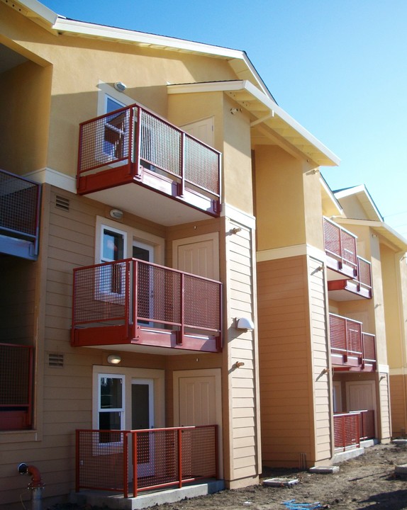 Kellgren Senior Apartments in Petaluma, CA - Building Photo