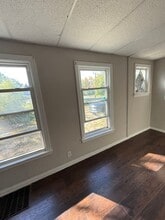 2237 Oakdale Ave in Lorain, OH - Building Photo - Building Photo