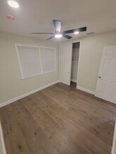 611 Tanglewood St, Unit Duplex in Daytona Beach, FL - Foto de edificio - Building Photo