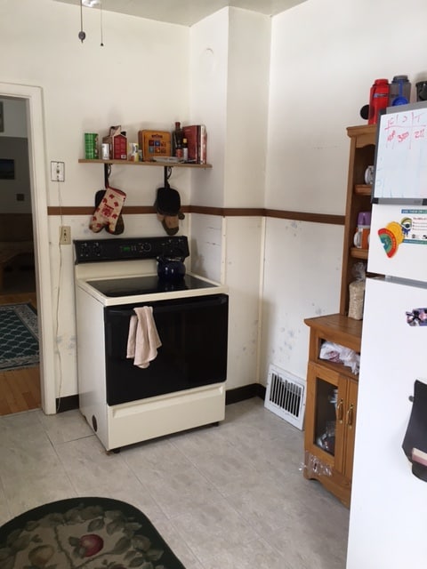 425 Summit St in Marquette, MI - Building Photo - Building Photo