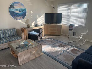 207 Arnold Ave in Point Pleasant Beach, NJ - Building Photo - Building Photo