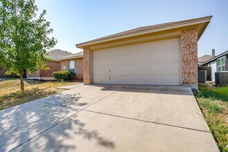 9321 Jason Ct in White Settlement, TX - Building Photo - Building Photo