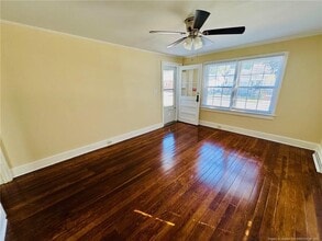 1007 Jenkins St in Lumberton, NC - Building Photo - Building Photo