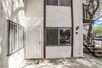 4280 Tara Ave in Las Vegas, NV - Building Photo - Building Photo