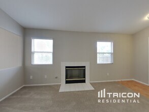 16946 Sorrento Ln in Victorville, CA - Building Photo - Building Photo