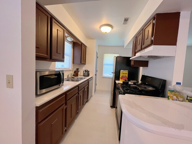 6621 Woodwedge Dr in Charlotte, NC - Building Photo - Building Photo