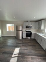 613 Yew Ct in Vacaville, CA - Building Photo