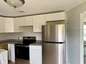 7 Tufts St in Ashland, MA - Building Photo - Building Photo