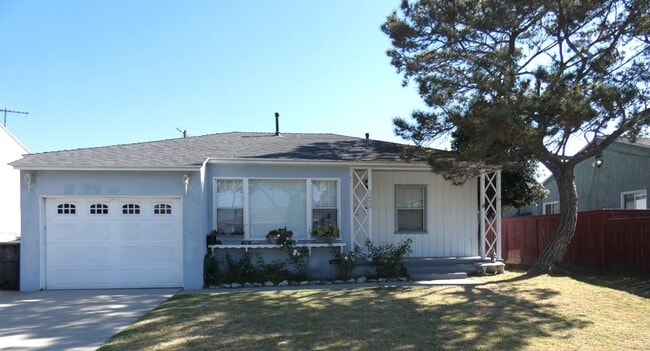 property at 5608 Hayter Ave