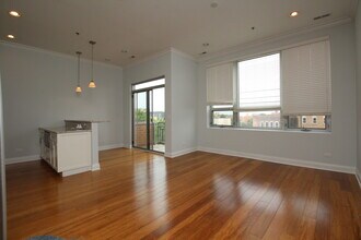 1609 W Warren Blvd in Chicago, IL - Building Photo - Building Photo