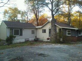 14 Silver Trl in Monroe, NY - Building Photo