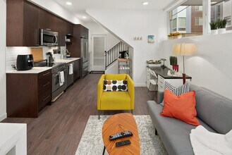 1326 E Marion St in Seattle, WA - Building Photo - Building Photo