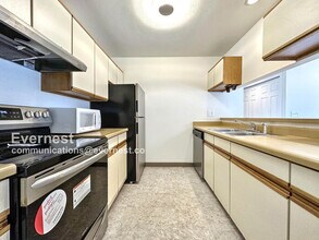 1594 Bradley Dr in Boulder, CO - Building Photo - Building Photo