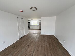 1143 Eynon St in Scranton, PA - Building Photo - Building Photo