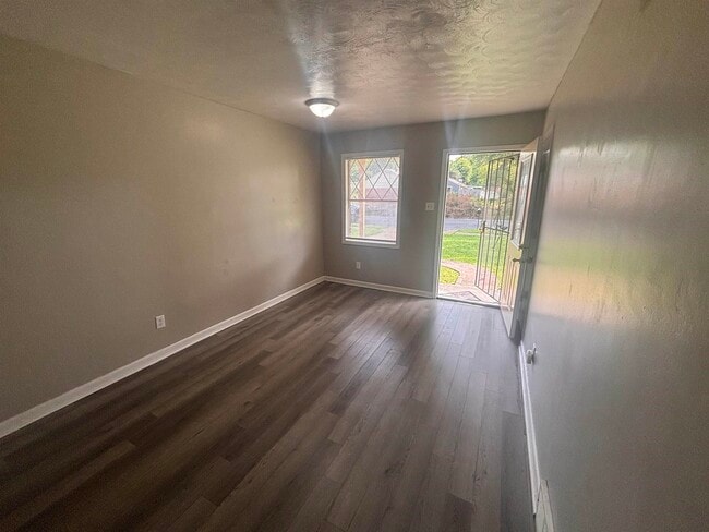 3021 Ashwood St in Memphis, TN - Building Photo - Building Photo