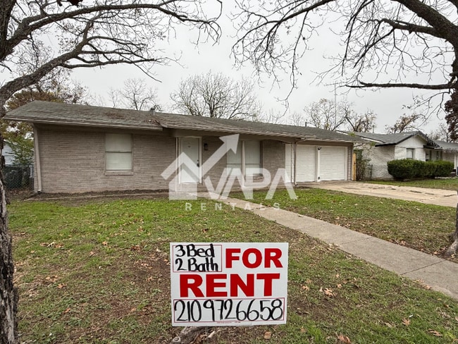 4938 Bernadine Dr in San Antonio, TX - Building Photo - Building Photo