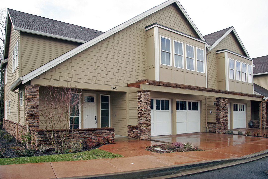 Two Creeks at Camas Meadow in Camas, WA - Building Photo