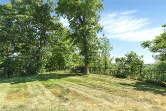 18875 Riversouth Ter in Fairview Park, OH - Building Photo - Building Photo