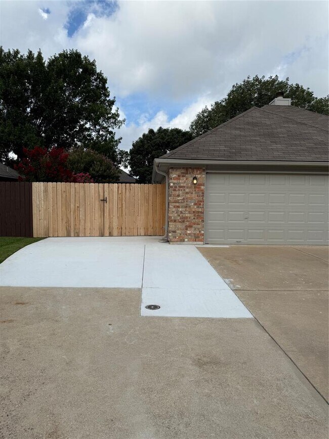 2608 Bluebonnet Valley Dr in Georgetown, TX - Building Photo - Building Photo