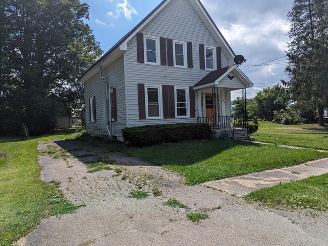 3982 Church St, Unit B