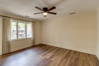 66 Brown Pelican Dr in Savannah, GA - Building Photo - Building Photo