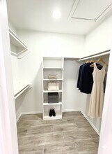 1508 Grantbrook Ln in Dallas, TX - Foto de edificio - Building Photo