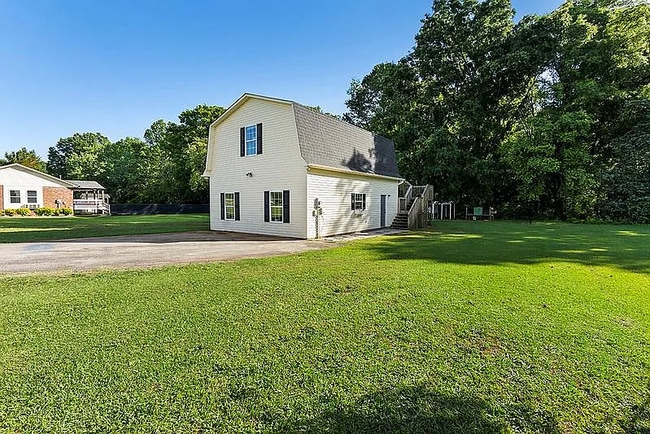 property at 133 Devore Rd