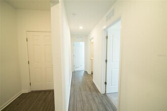 4757 SW 83rd Lp in Ocala, FL - Building Photo - Building Photo