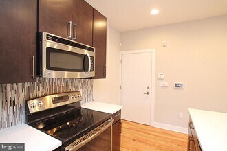 1600 South St in Philadelphia, PA - Building Photo - Building Photo