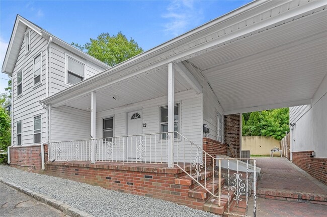 property at 12 Wilson St