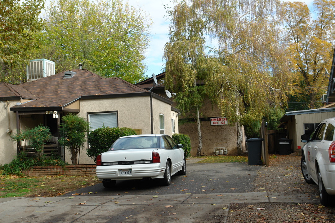 1144 Hobart St in Chico, CA - Building Photo