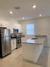 1631 SW 28th St in Fort Lauderdale, FL - Building Photo - Building Photo