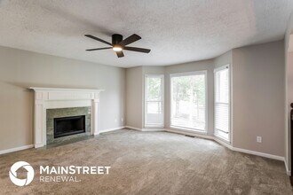 300 Ladora Dr in Dallas, GA - Building Photo - Building Photo