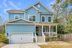 1601 Secessionville Rd in Charleston, SC - Building Photo