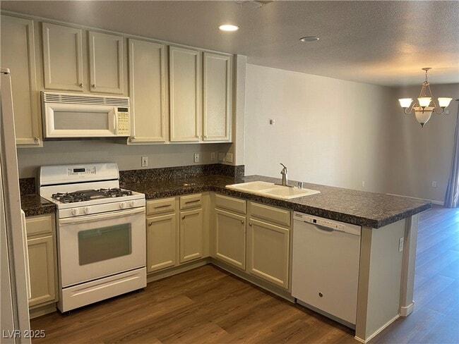 property at 7255 Diamond Canyon Ln