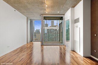 600 N Fairbanks Ct, Unit 3408 in Chicago, IL - Building Photo - Building Photo