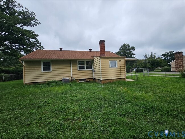 5405 Annette Dr in Sandston, VA - Building Photo - Building Photo