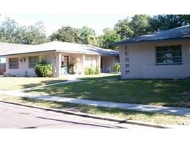 1211 Osceola Ave N Apartamentos